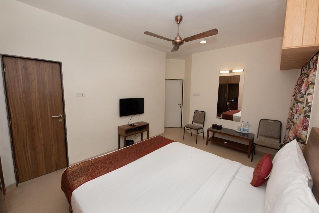 Bella Vista Mahabaleshwar Hotel Buitenkant foto