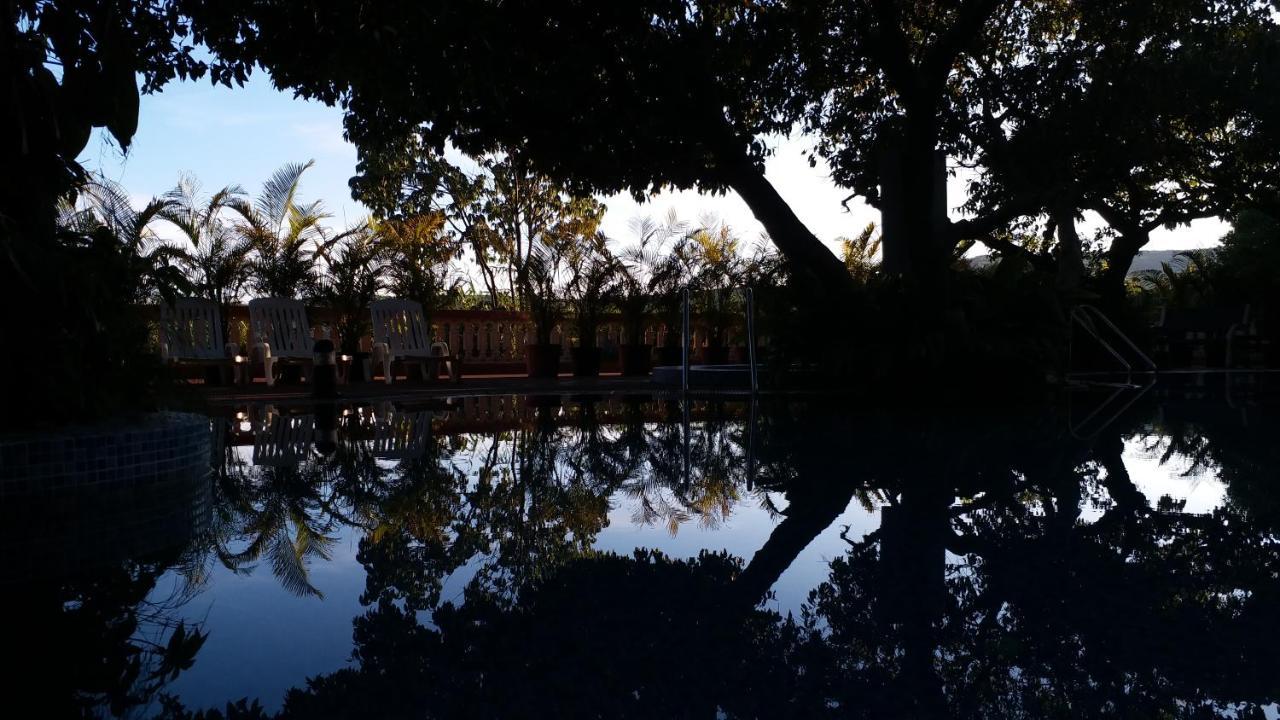 Bella Vista Mahabaleshwar Hotel Buitenkant foto